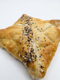 Salamat Cheese and Spinach Börek بورک پنیر و اسفناج